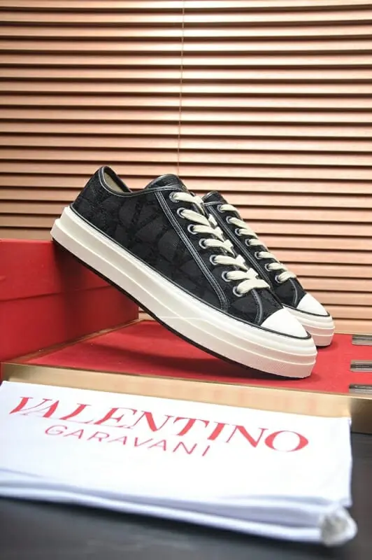 valentino decontractees chaussures pour homme s_12310001